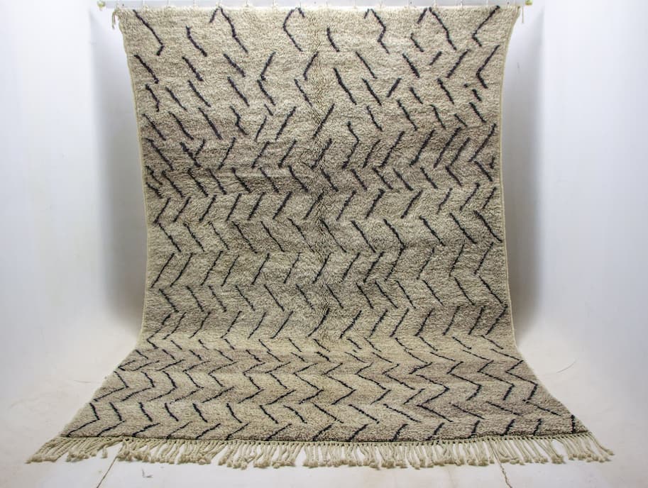 Gray And Black Beni Ouarain Rug