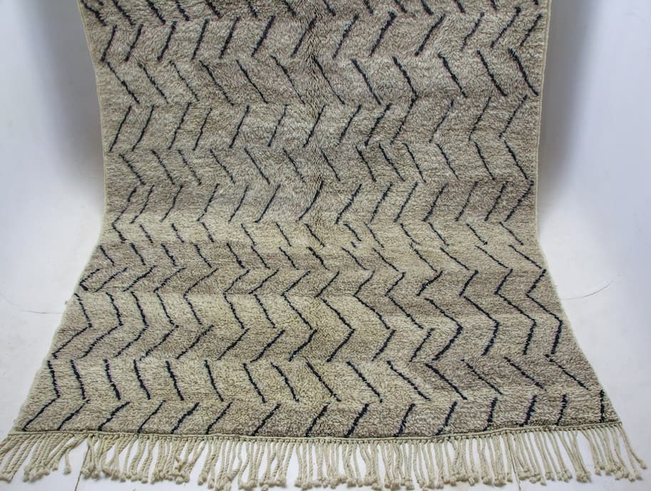 Gray And Black Beni Ouarain Rug
