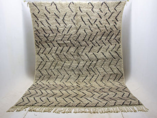 Gray And Black Beni Ouarain Rug